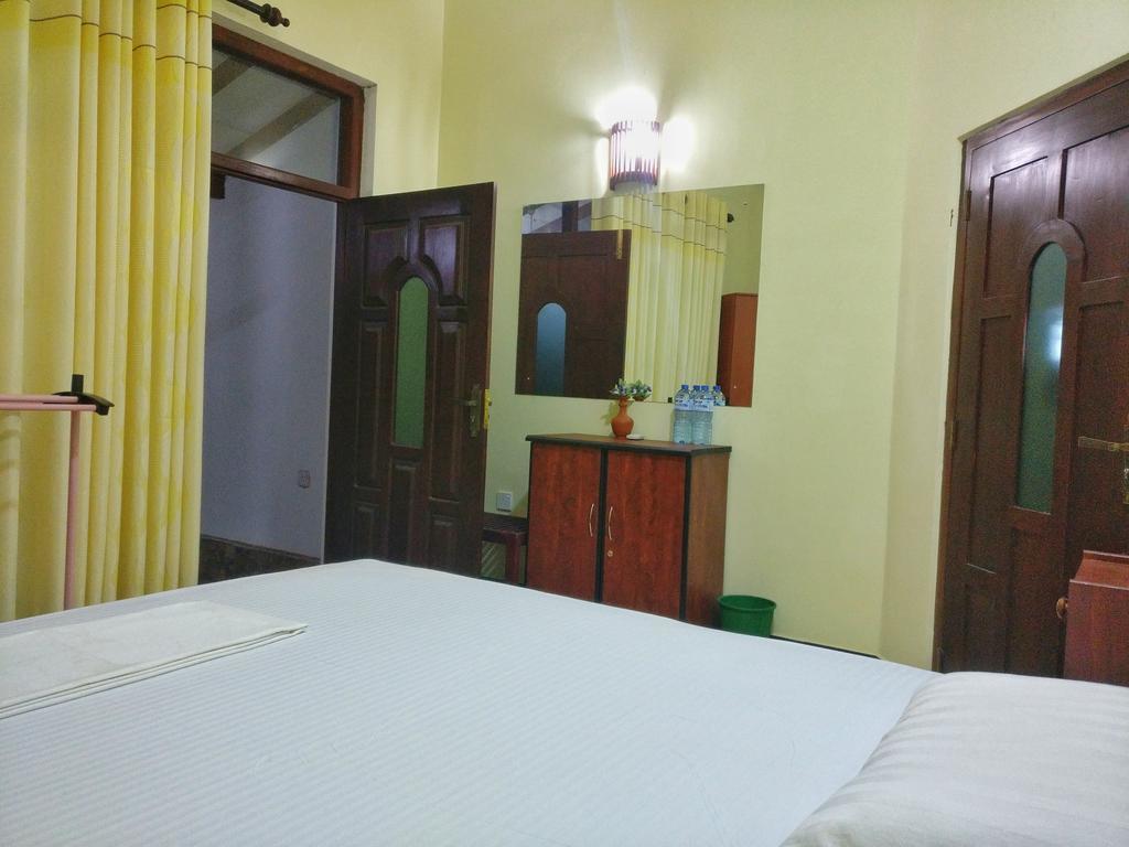 Villa Happy Home Bentota Ruang foto